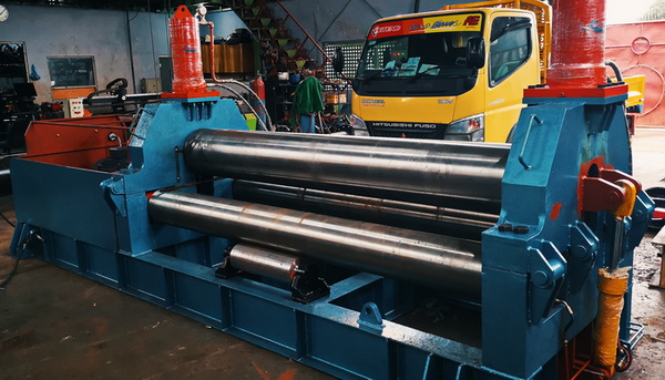 Mesin roll manual, mesin roll hydraulic, roll aluminium, roll stainless, gulung plat, mesin roll ACP, roll ACP, jual mesin, jual mesin roll, roll plat murah, roll plat bekas, jual mesin roll murah, pancawahana, patend, boiler, mesin roll, roll plat, jasa roll, mesin roll plat, jasa bubut, jasa roll, machining, jual mesin, jual mesin roll, jual mesin roll plat, jasa fabrikasi, fabrikasi alat, fabrikasi mesin, jual mesin, overhaul boiler, perbaikan boiler, perbaikan ducting, cerobong, cerobong asap, tangki timbun, tangki stainless, agitator, mesin hydraulic, harga mesin roll, harga second mesin roll, jasa roll plat, jasa roll stainless, jasa roll ACP, jasa bending plat, bending plat
