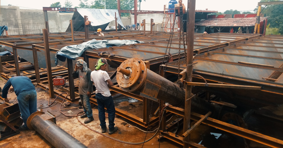 Boiler, overhaul boiler, perbaikan boiler, pipa boiler, refractory boiler, boiler gas, boiler solar, boiler batu bara, retubing pipa boiler, penggantian pipa boiler, jual boiler, harga boiler, boiler second, economizer, cyclone, piping steam, pipa steam, bata api, cerobong, cerobong asap, ducting, cerobong boiler, chimney, chimney boiler, harga boiler, installasi boiler, modifikasi boiler. Tangki, tangki air, bejana tekan pressure vessel, tangki solar, tangki daerator