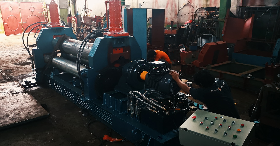 Mesin roll manual, mesin roll hydraulic, roll aluminium, roll stainless, gulung plat, mesin roll ACP, roll ACP, jual mesin, jual mesin roll, roll plat murah, roll plat bekas, jual mesin roll murah, pancawahana, patend, boiler, mesin roll, roll plat, jasa roll, mesin roll plat, jasa bubut, jasa roll, machining, jual mesin, jual mesin roll, jual mesin roll plat, jasa fabrikasi, fabrikasi alat, fabrikasi mesin, jual mesin, overhaul boiler, perbaikan boiler, perbaikan ducting, cerobong, cerobong asap, tangki timbun, tangki stainless, agitator, mesin hydraulic, harga mesin roll, harga second mesin roll, jasa roll plat, jasa roll stainless, jasa roll ACP, jasa bending plat, bending plat