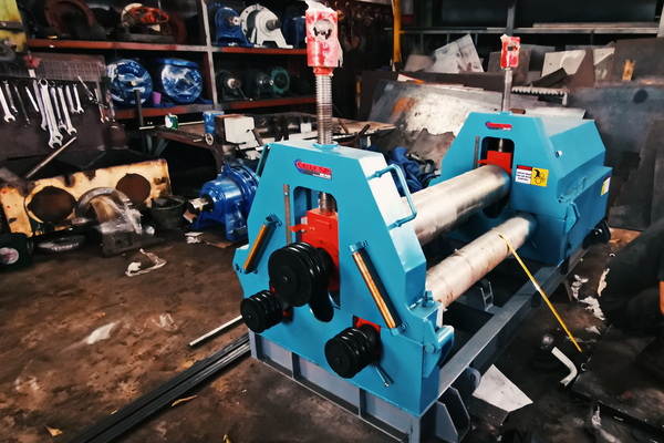 Mesin roll manual, mesin roll hydraulic, roll aluminium, roll stainless, gulung plat, mesin roll ACP, roll ACP, jual mesin, jual mesin roll, roll plat murah, roll plat bekas, jual mesin roll murah, pancawahana, patend, boiler, mesin roll, roll plat, jasa roll, mesin roll plat, jasa bubut, jasa roll, machining, jual mesin, jual mesin roll, jual mesin roll plat, jasa fabrikasi, fabrikasi alat, fabrikasi mesin, jual mesin, overhaul boiler, perbaikan boiler, perbaikan ducting, cerobong, cerobong asap, tangki timbun, tangki stainless, agitator, mesin hydraulic, harga mesin roll, harga second mesin roll, jasa roll plat, jasa roll stainless, jasa roll ACP, jasa bending plat, bending plat
