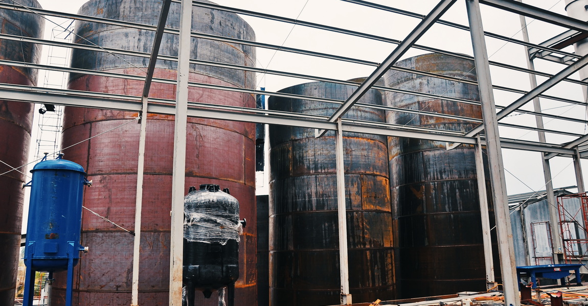 Boiler, overhaul boiler, perbaikan boiler, pipa boiler, refractory boiler, boiler gas, boiler solar, boiler batu bara, retubing pipa boiler, penggantian pipa boiler, jual boiler, harga boiler, boiler second, economizer, cyclone, piping steam, pipa steam, bata api, cerobong, cerobong asap, ducting, cerobong boiler, chimney, chimney boiler, harga boiler, installasi boiler, modifikasi boiler. Tangki, tangki air, bejana tekan pressure vessel, tangki solar, tangki daerator