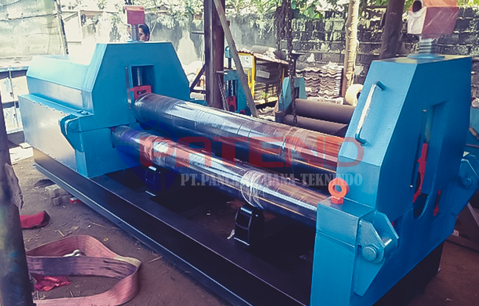 MESIN ROLL PLAT 20 MM L= 2 METER MANUAL