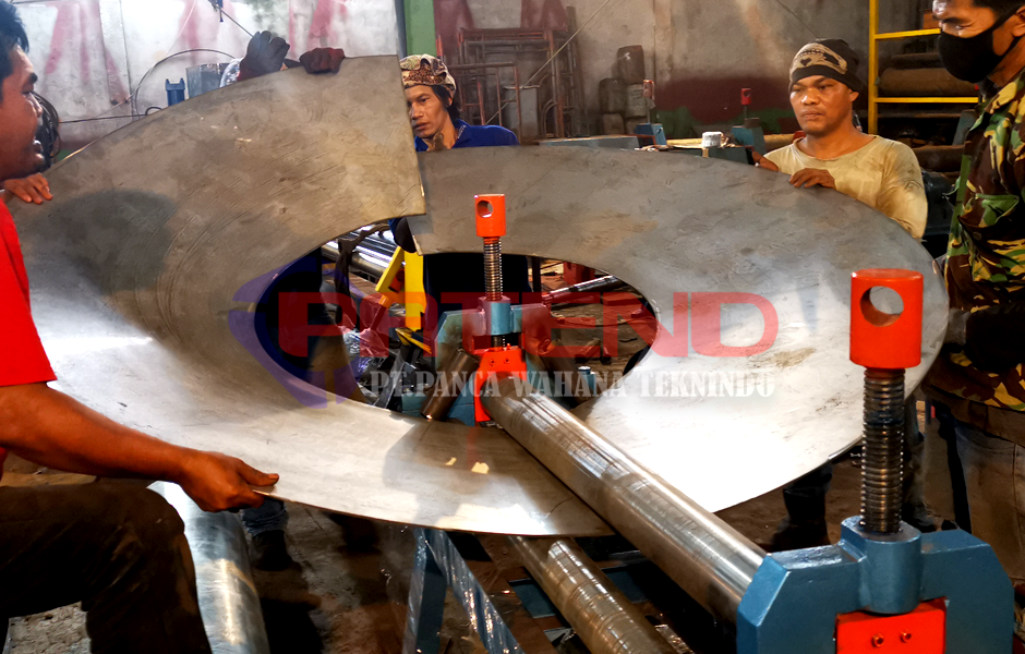 MESIN ROLL PLAT MANUAL 3 MM L=1.2 Meter MESIN ROLL PLAT MANUAL 3 MM L=1.2 Meter