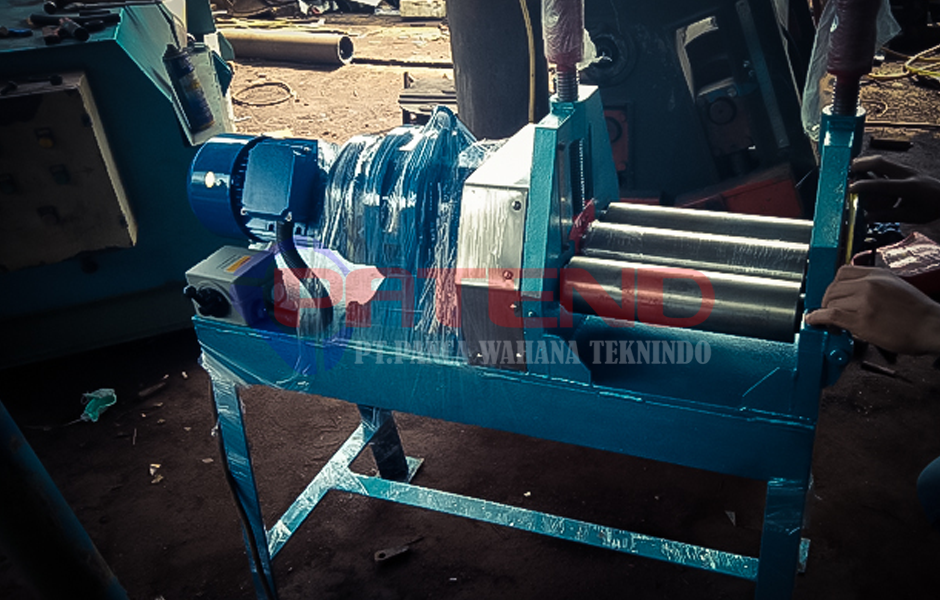 MESIN ROLL PLAT MANUAL 6 MM L=0.5 Meter MESIN ROLL PLAT MANUAL 6 MM L=0.5 Meter