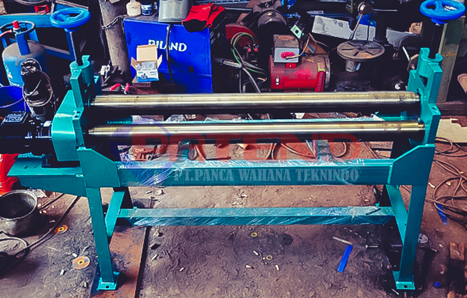 MESIN ROLL PLAT ACP 6 MM L= 1.3 METER MANUAL
