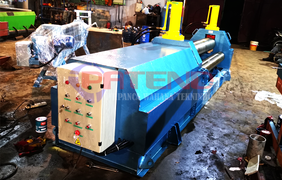 MESIN ROLL PLAT 16 MM L=2 Meter HYDRAULIC MESIN ROLL PLAT 16 MM L=2 Meter HYDRAULIC